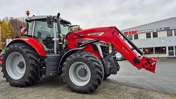 Massey Ferguson 7 S 210 EX