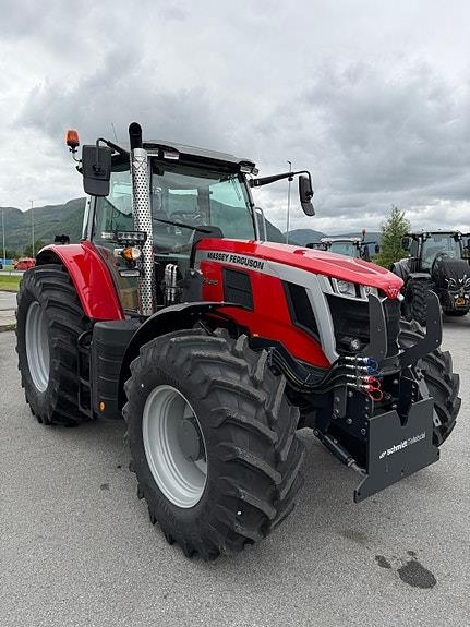 Massey Ferguson 7S.210 EFFICIENT Dyna-VT