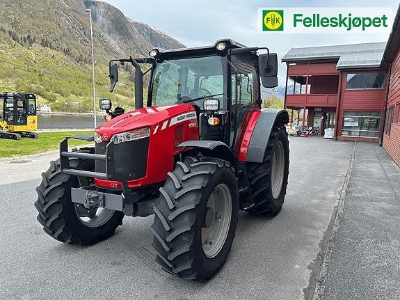 Massey Ferguson MF 5711