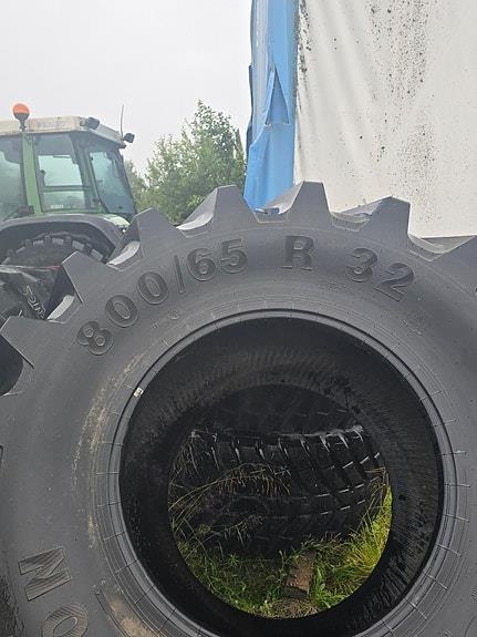 Mitas 800/65R32