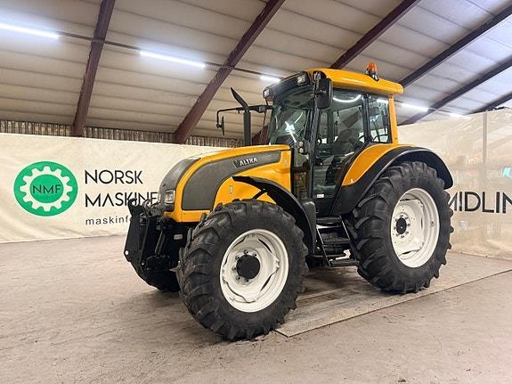 Valtra C120