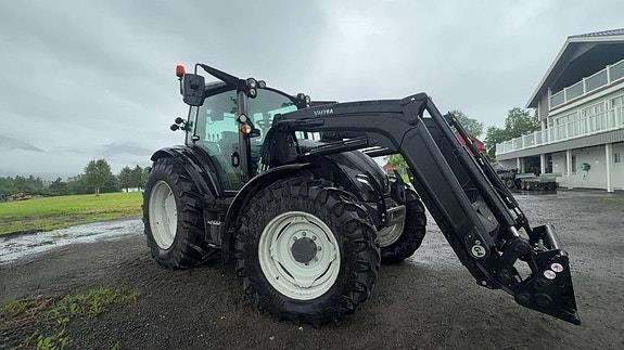 Valtra G-125
