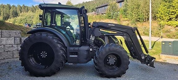 Valtra G135