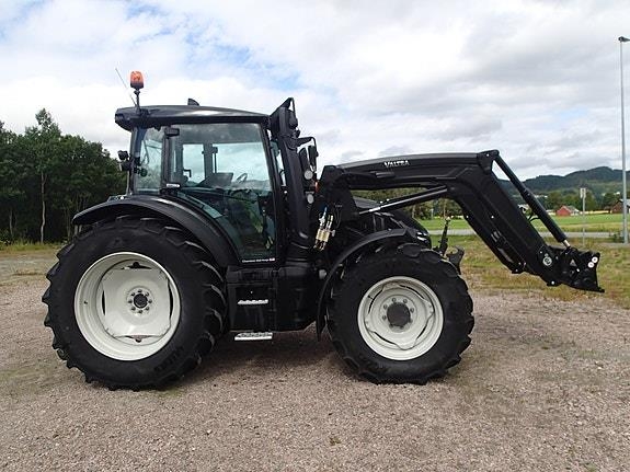 Valtra G135V