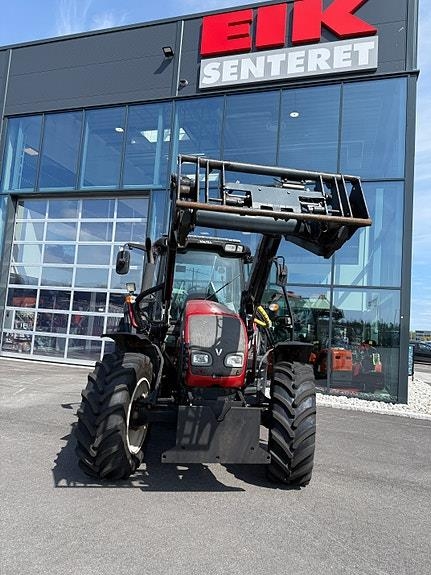 Valtra N121