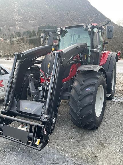 Valtra N155ev