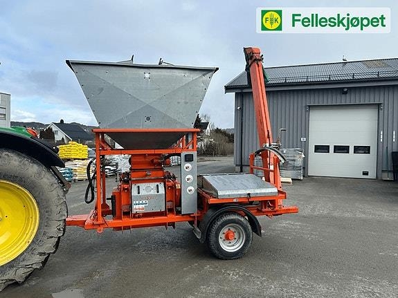 Wakely 510 Ration Mill for krossing av korn