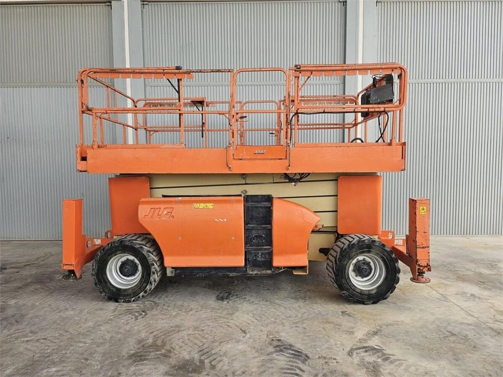 JLG 4394RT