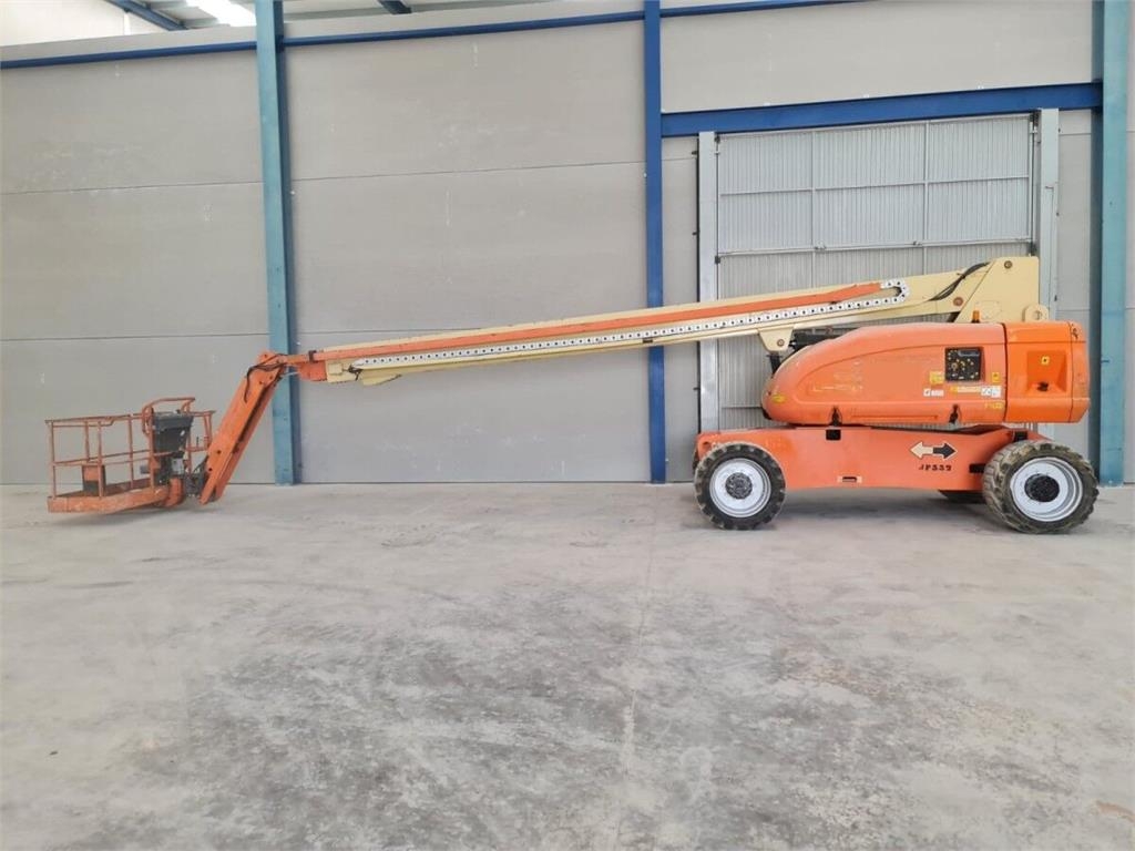 JLG 860SJ
