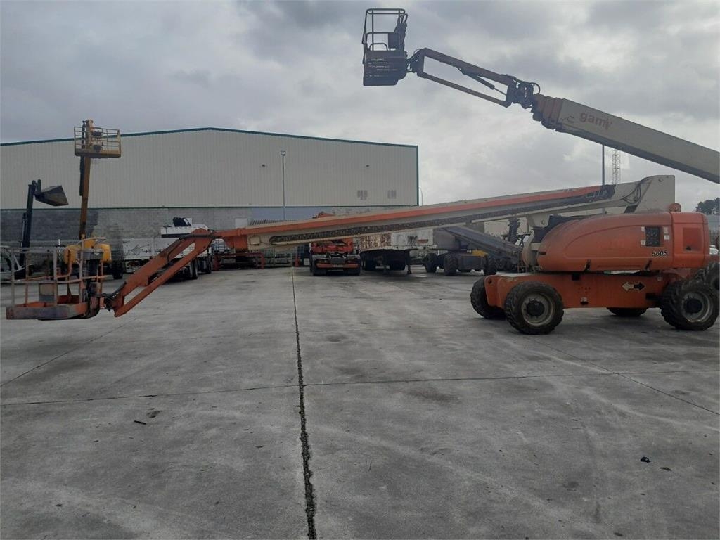 JLG 860SJ