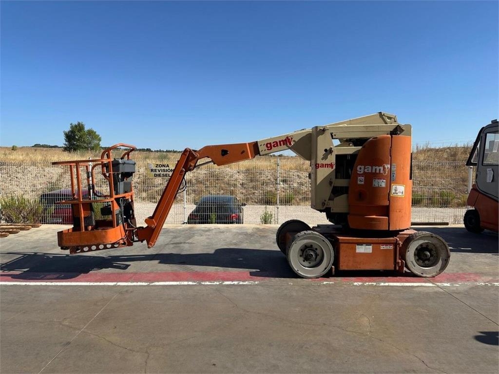 JLG E300AJP