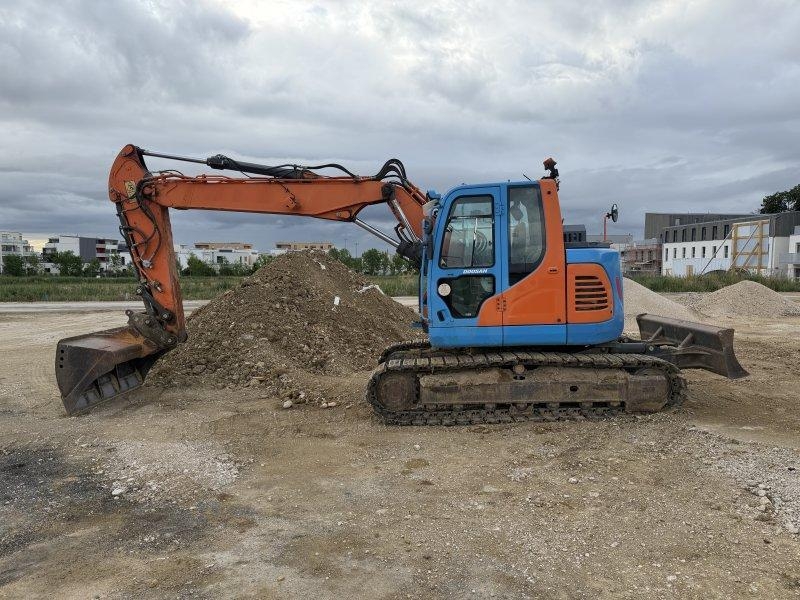Doosan DX140LC