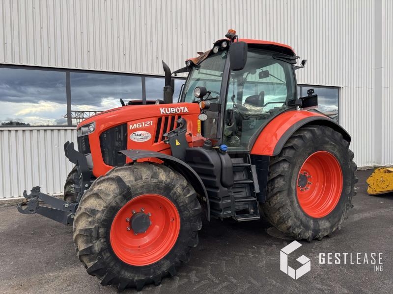 Kubota M6121