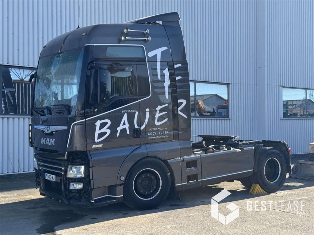 MAN TGX