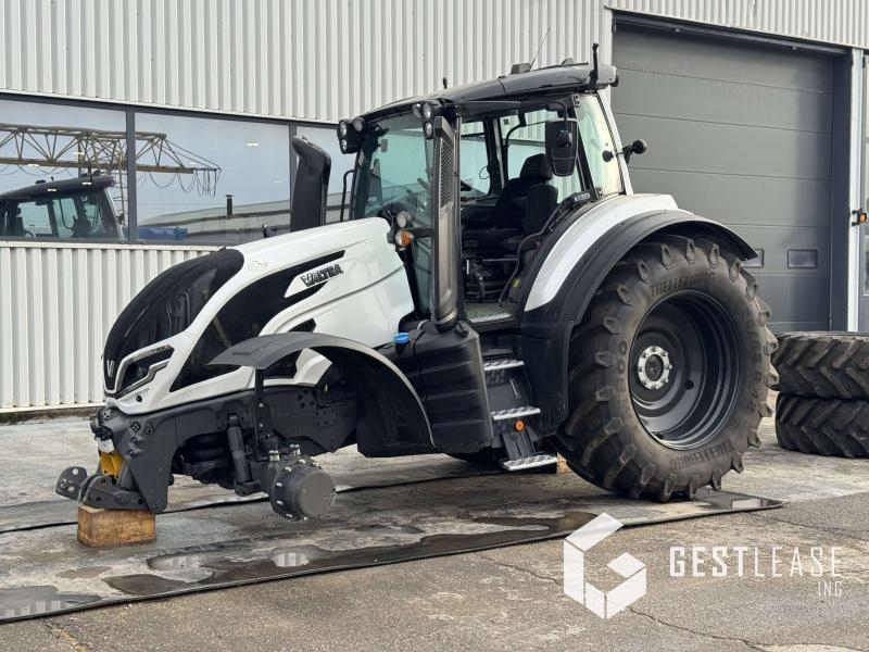 Valtra T215 VERSU