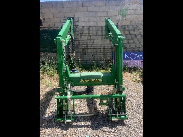 John Deere H240