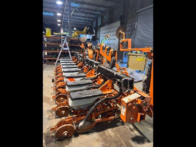 Kuhn PLANTER 10 RANGS