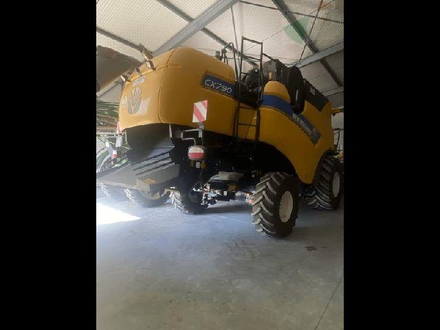 New Holland CX 7.90