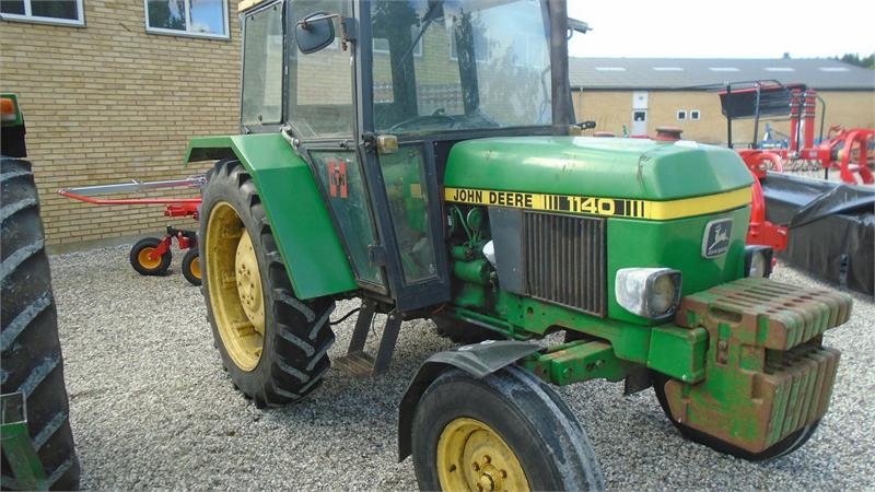John Deere 1140