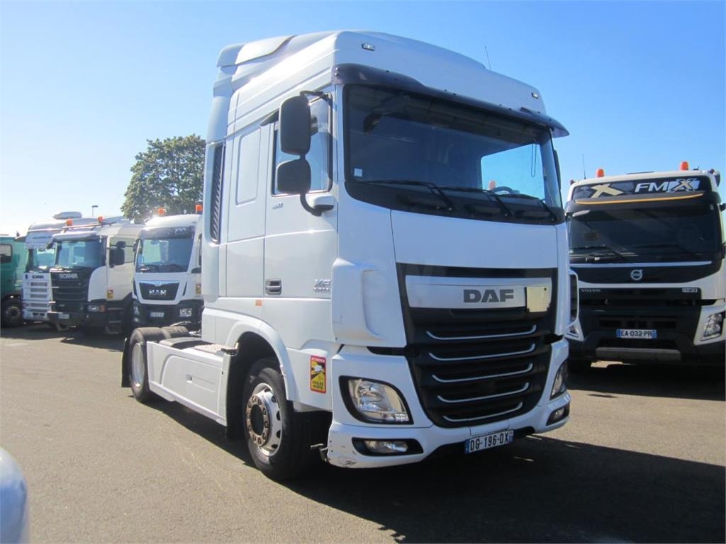 DAF XF105 460