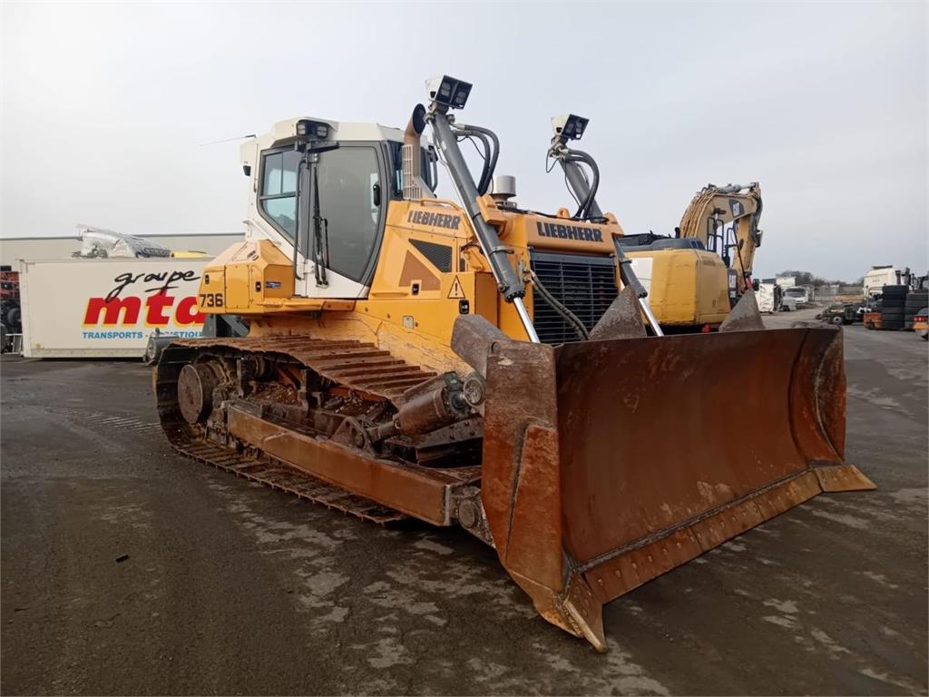 Liebherr PR736