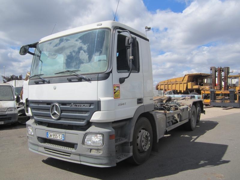 Mercedes-Benz Actros 2541