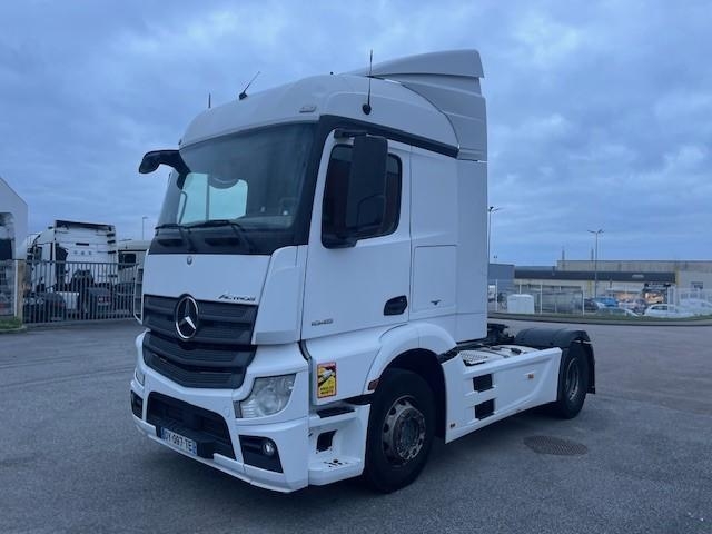 Mercedes-Benz Actros 1845