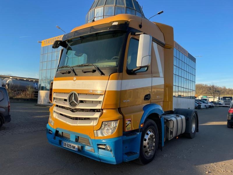 Mercedes-Benz Actros 1845