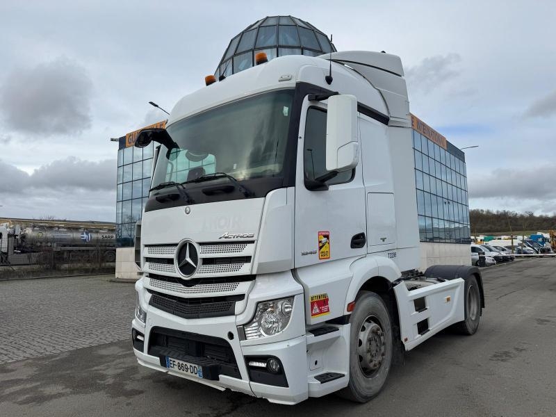 Mercedes-Benz Actros 1845