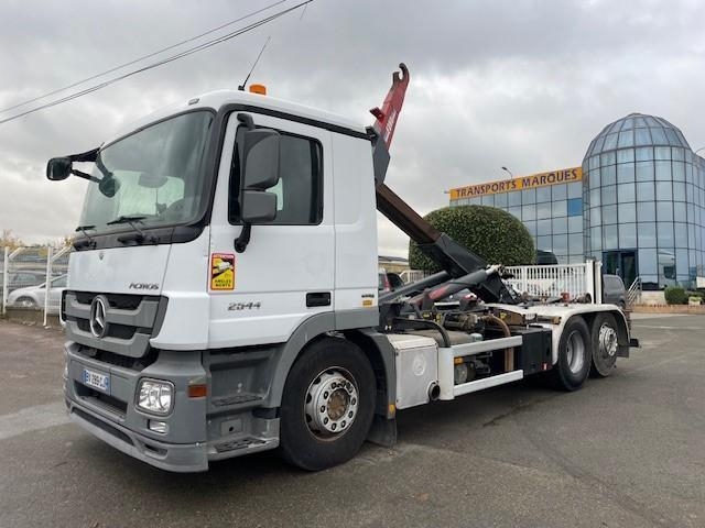 Mercedes-Benz Actros 2544