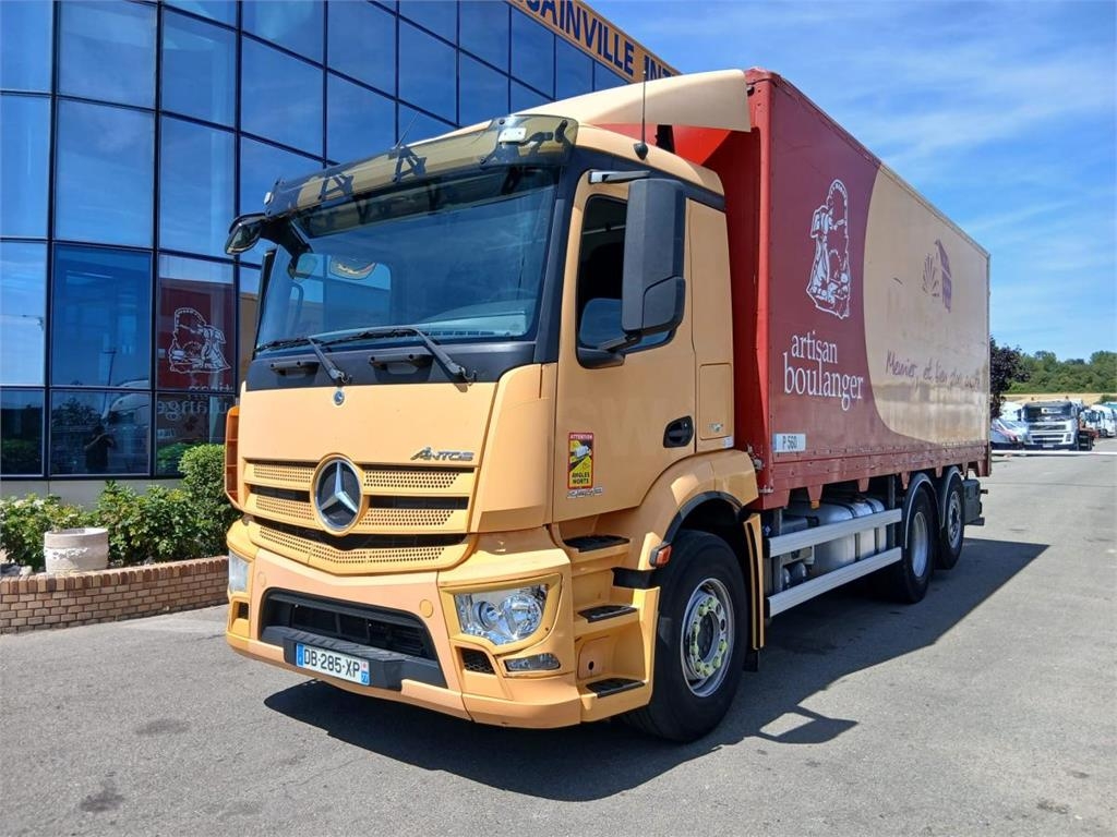 Mercedes-Benz Antos 2543