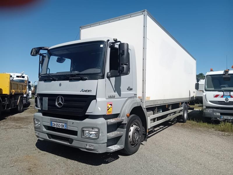 Mercedes-Benz Axor 1829