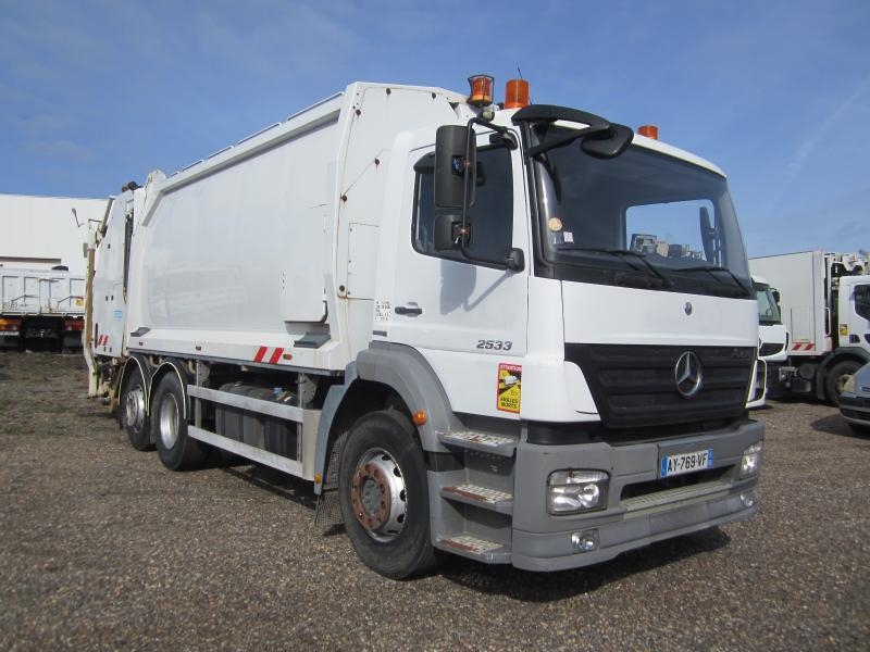Mercedes-Benz Axor 2533