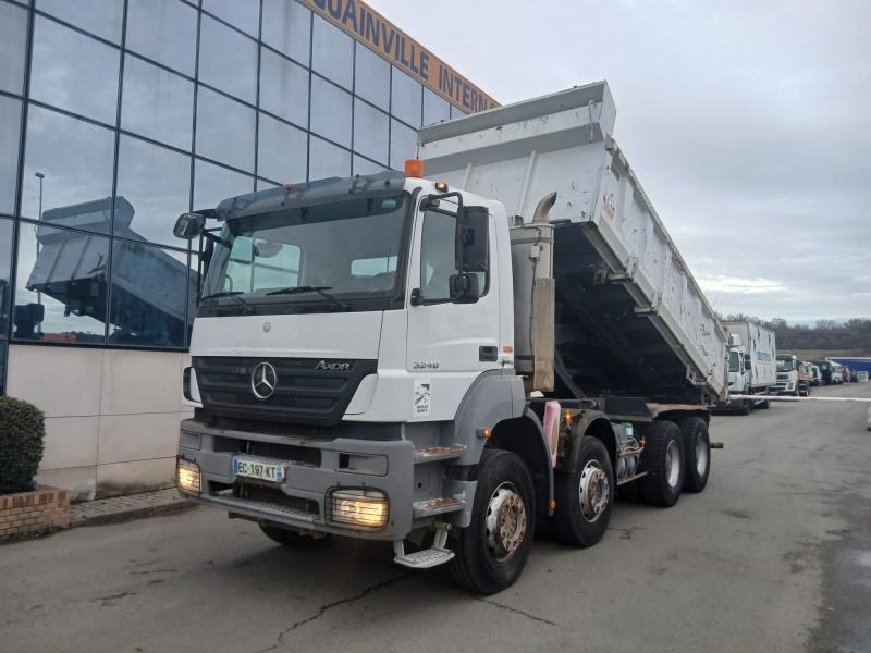 Mercedes-Benz Axor 3240