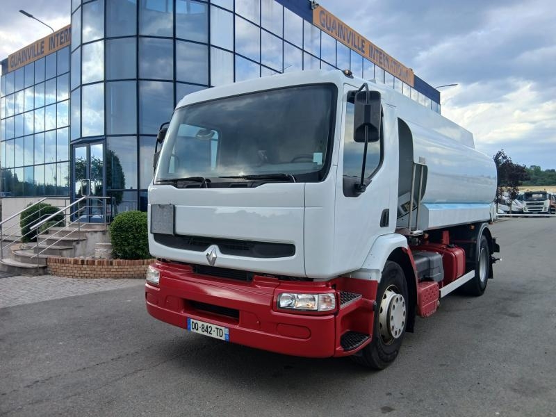 Renault Premium