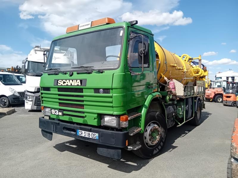 Scania 93M