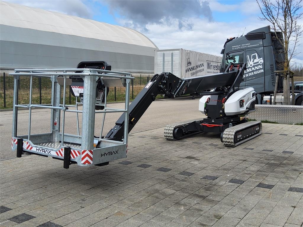 Nacelle articulée Hyrax ATD 27.12 — occasion 2025, 39 h