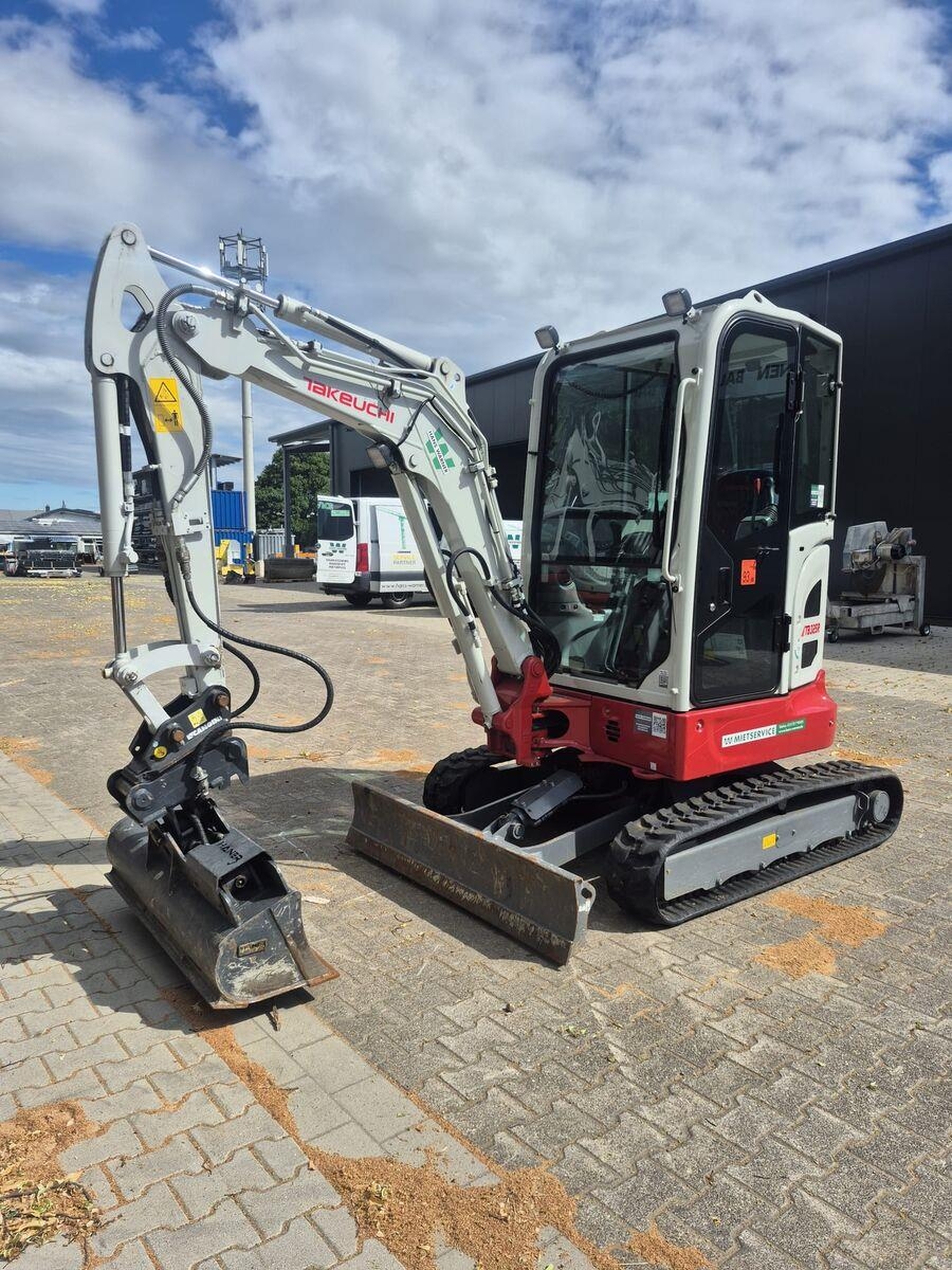 Mini-pelle Takeuchi TB 325 V1 — occasion 2022, 125 h