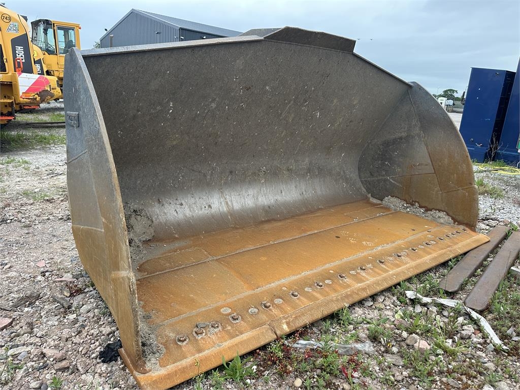 5 cubic meter Volvo Gp bucket
