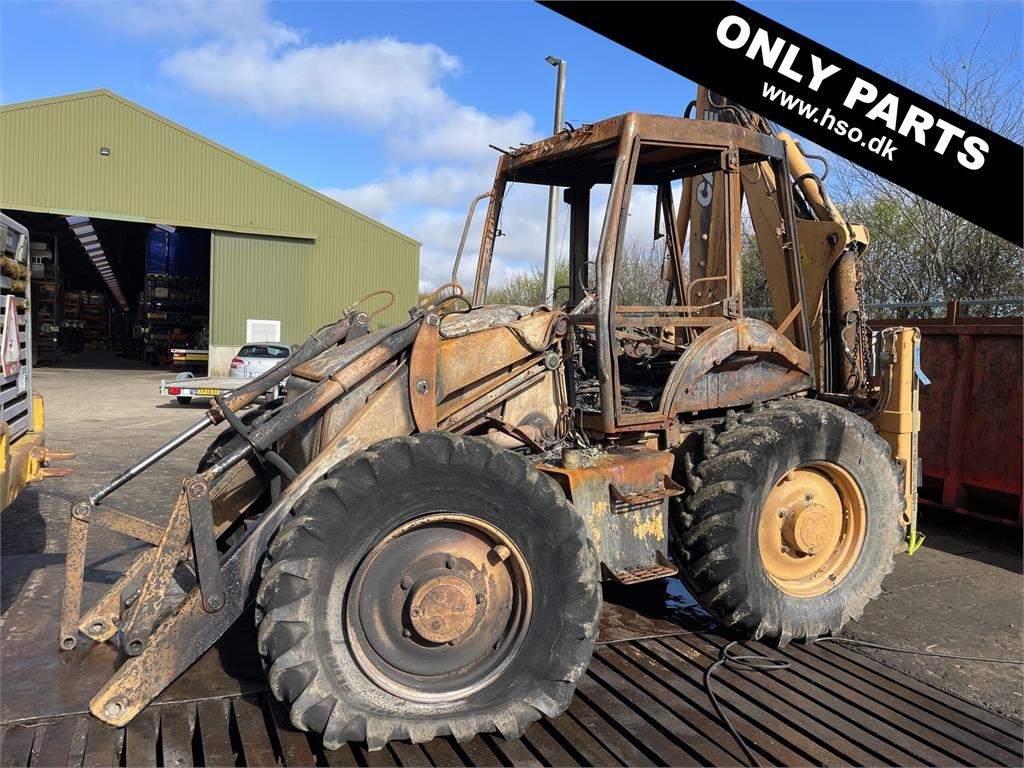 CASE 695SR rendegraver (New Holland LB115) - til ophug