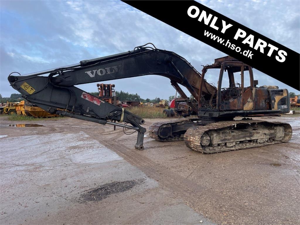 Volvo EC240CL gravemaskine - til ophug.