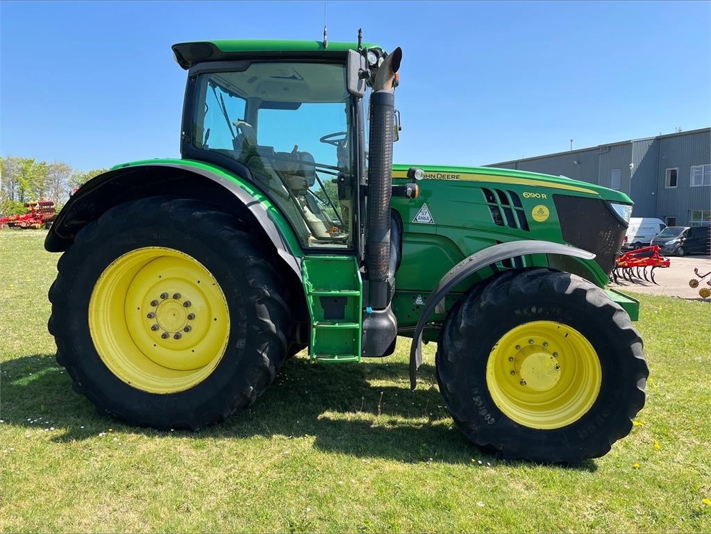 John Deere 6190R