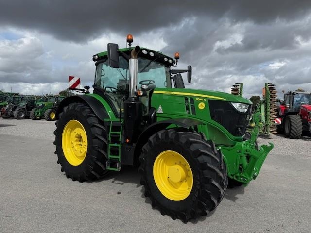John Deere 6250R