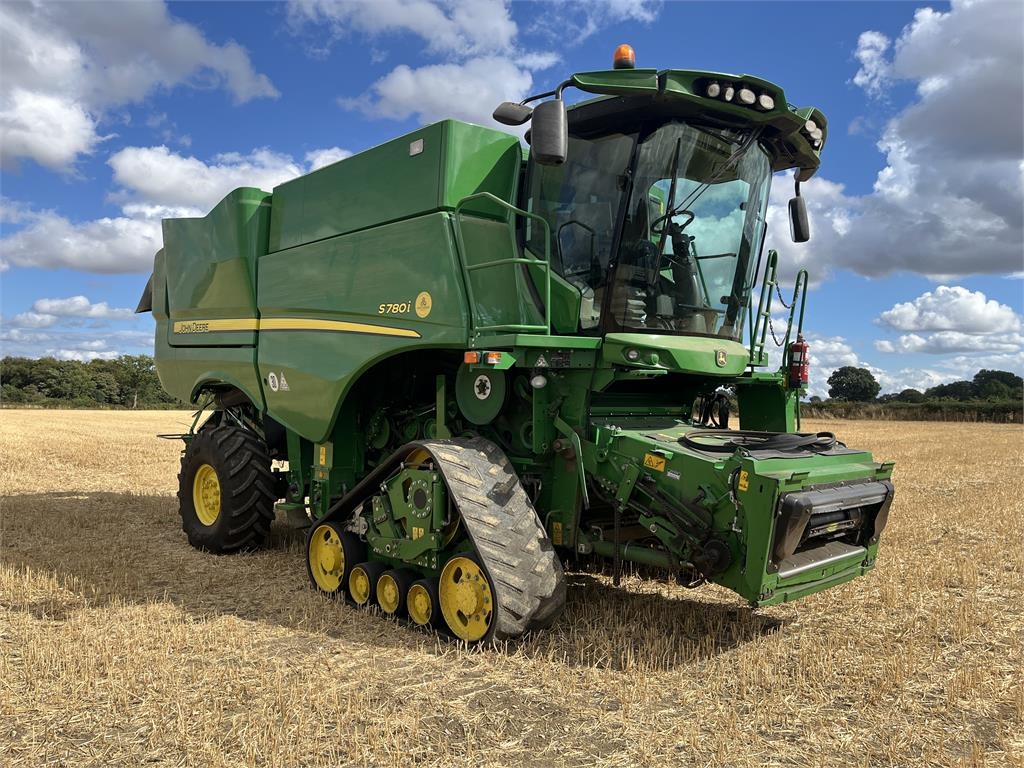 Moissonneuse-batteuse John Deere S780 — occasion 2018, 2 064 h