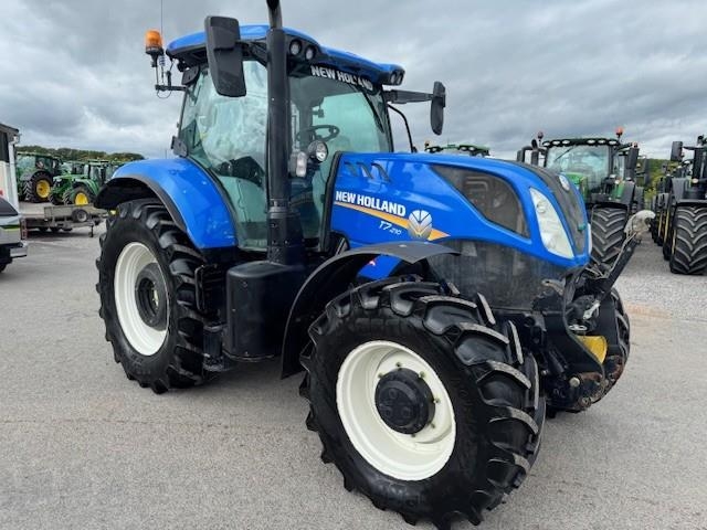 New Holland T7.210