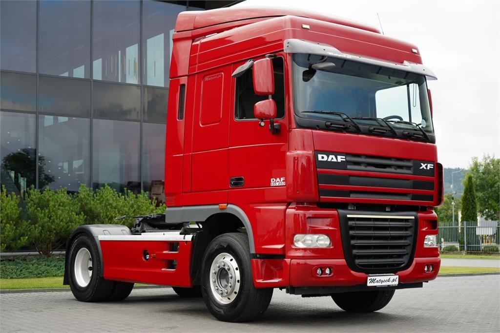 DAF XF / 105. 460 / EURO 5 / SPACE CAB / SPROWADZONY