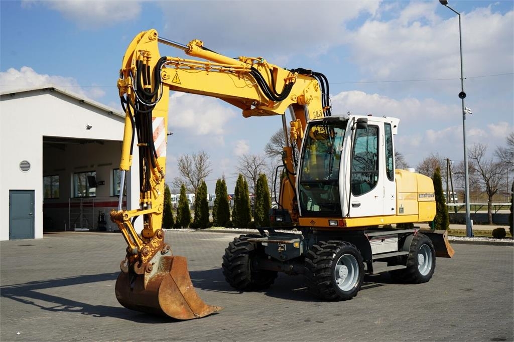 Liebherr A314 LITRONIC