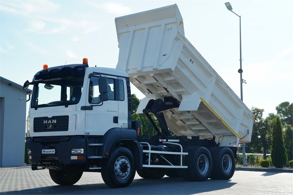 MAN TGA 33.440