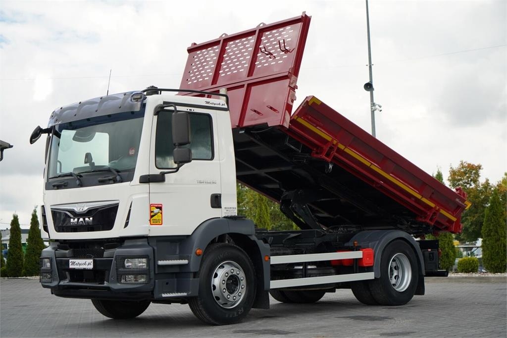 Camion benne MAN TGM 15.290 / 4X2 / HYDROBURTA / BORDMATIC / KLAPO — occasion 2016
