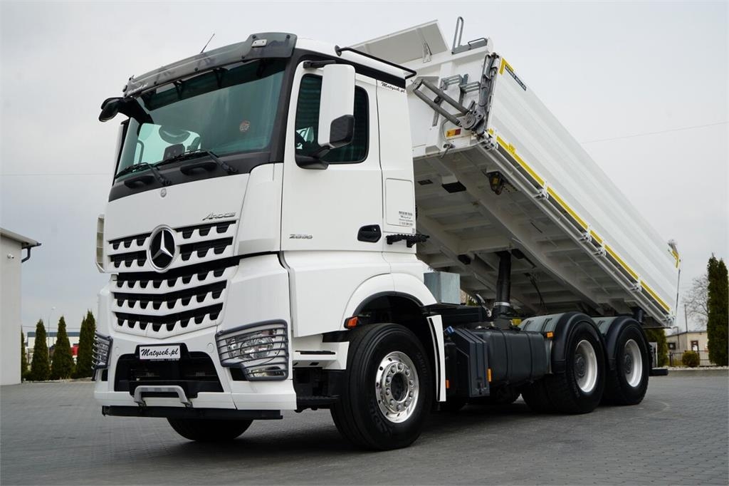 Mercedes-Benz AROCS 2658